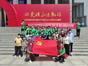 恳请吉鹿力,解答疑问,尽在这件丝绸棉服男生能穿吗?问答社区